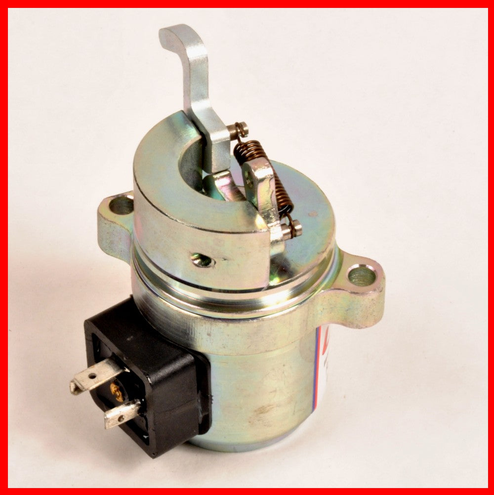 DEUTZ BF4M1011F Fuel shut off solenoid 04272733 Bobcat skid steer loader 863/873